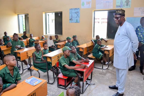 LASUBEB Chairman Inspects Lagos Primary Schools on Resumption Day