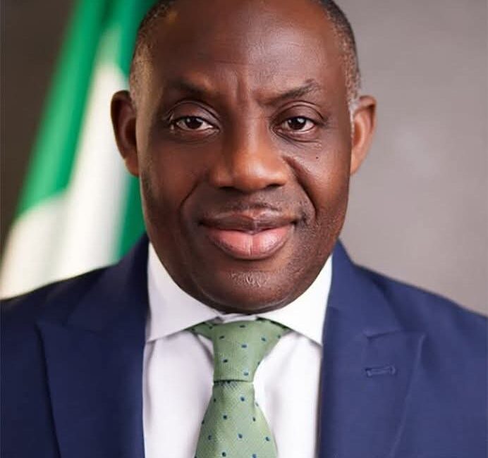 Tunji Alausa Epe Club