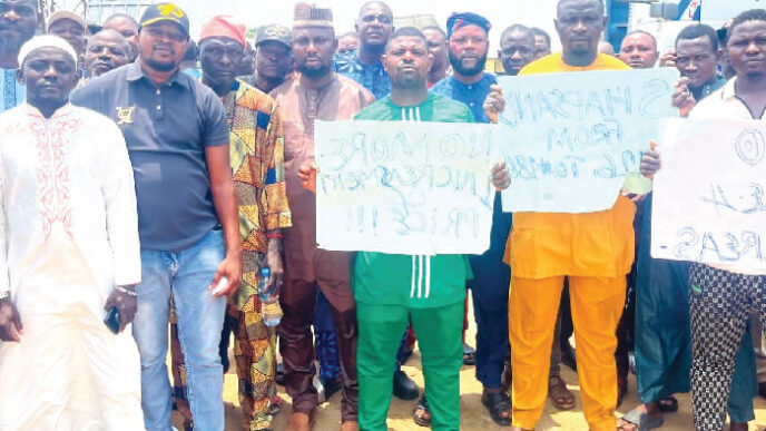 Lagos Truckers Protest Sharp Sand Price Hikes
