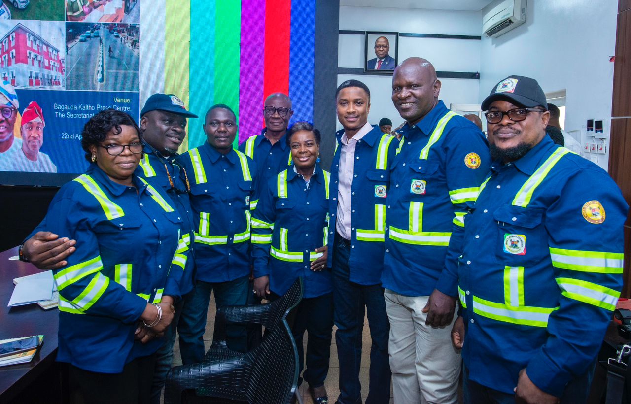 Lagos Cracks Down on Indoor Smoking, Fines 580 Nightclubs, Restaurants