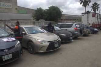 30 Trucks, 7 Cars Risk Towing as Lagos Authorities Clamp Down on Indiscriminate Parking