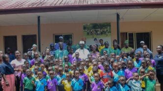 Odo-Ayandelu Monarch Supports Orphans, Widows in Agbowa Ikosi Ahead 15th Coronation Anniversary
