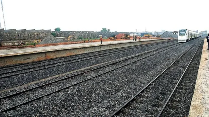 Lagos Delays PWD Rail Crossing Closure, Urges Motorists to Prepare