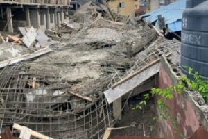 Worshippers, Construction Workers Escape Tragedy as Building Collapses in Lagos