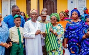 Rep. Wale Raji Honored for Transformative Educational Contributions in Epe’s Temu Community