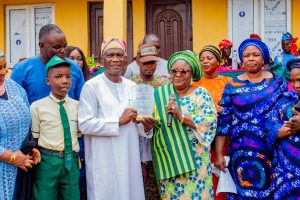 Rep. Wale Raji Honored for Transformative Educational Contributions in Epe’s Temu Community