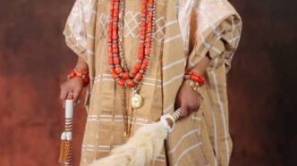 APC Ikorodu Division Felicitates with Ayangburen of Ikorodu on 10th Anniversary on the Throne