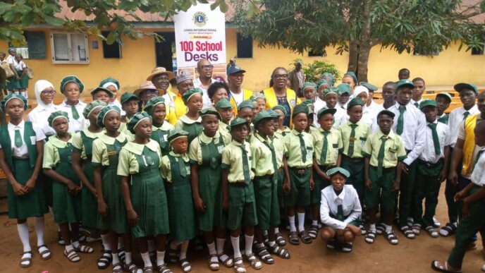 Students in Epe Get 100 Renovated Desks from Lions Club International