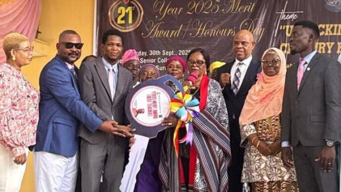 Car Prize, Applause as Lagos District IV Rewards Teachers, Students at 2025 Merit Awards