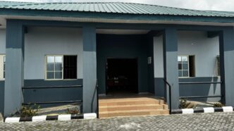 Lekki Chairman Upgrades Apakin Health Facility