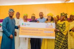 Sen. Abiru Unveils Cooperatives, Empowers Residents, Distributes Food Packs in Lagos East