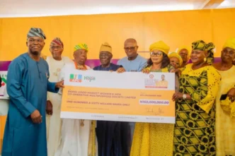Sen. Abiru Unveils Cooperatives, Empowers Residents, Distributes Food Packs in Lagos East