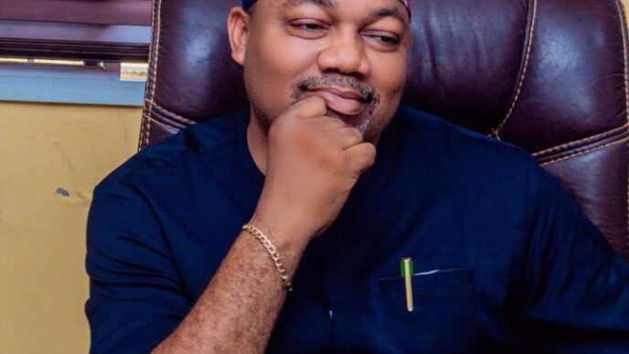 : Akogun Anomo Urges Ikosi-Ejinrin Schools to Embrace Excellence