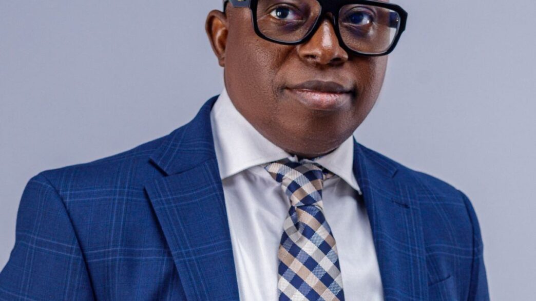 Hon. Olowa