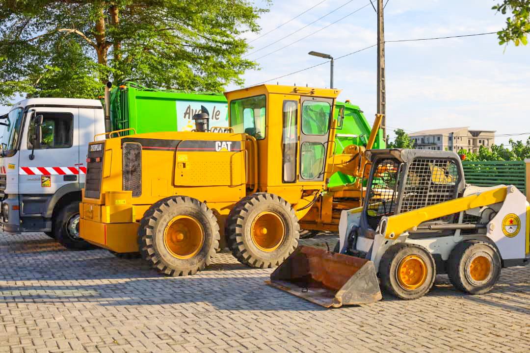 Waste Compactor