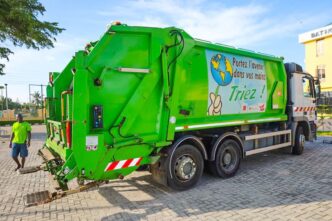 waste compactor