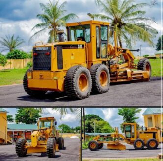 motor grader