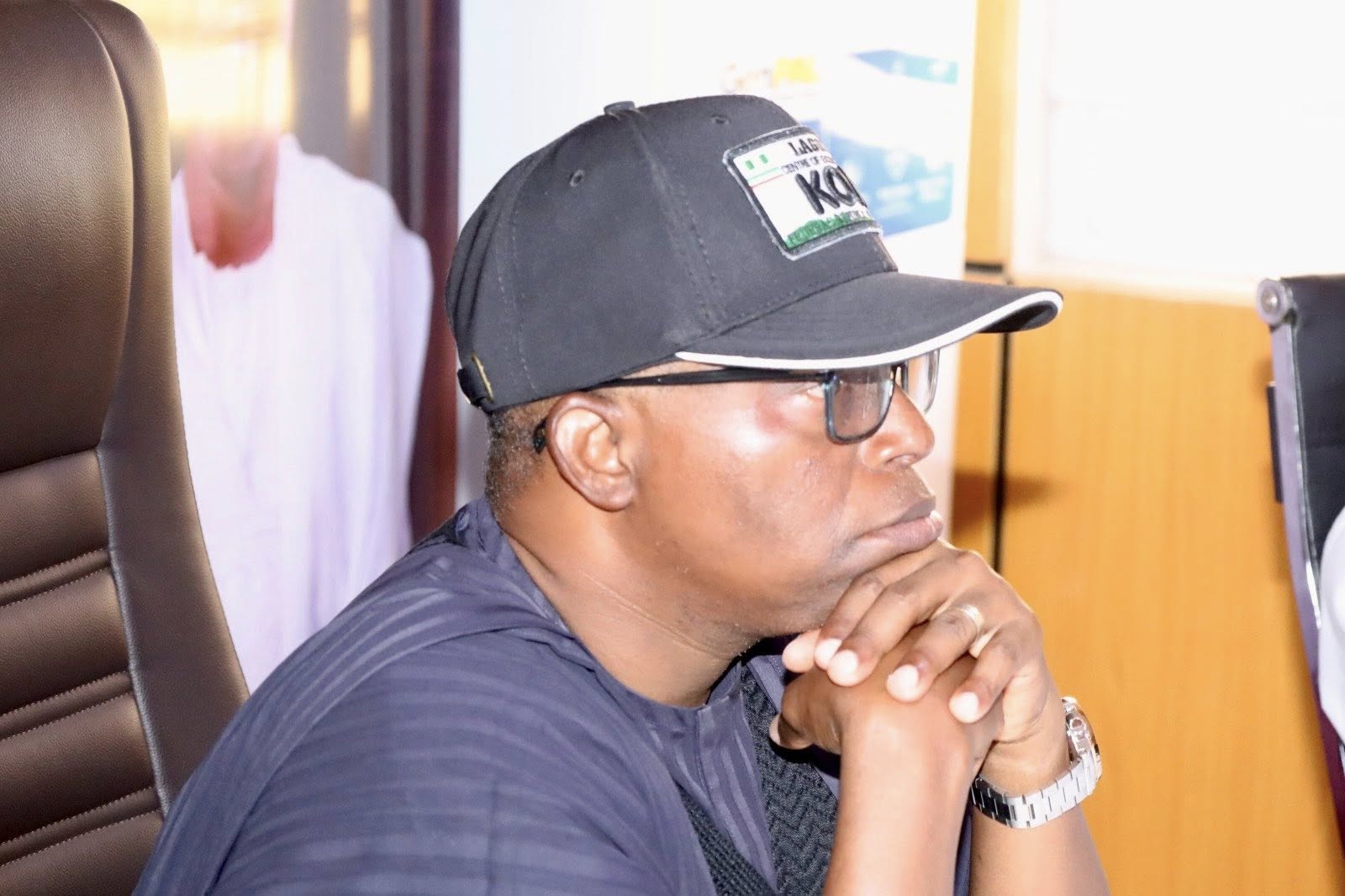 Hon. Olowa